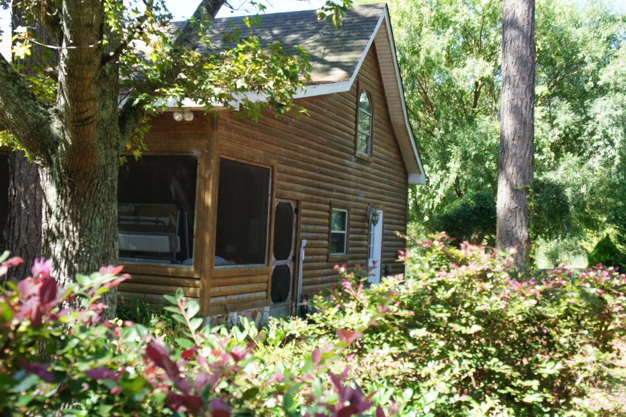 Shalom House Bed And Breakfast Тифтон Екстериор снимка